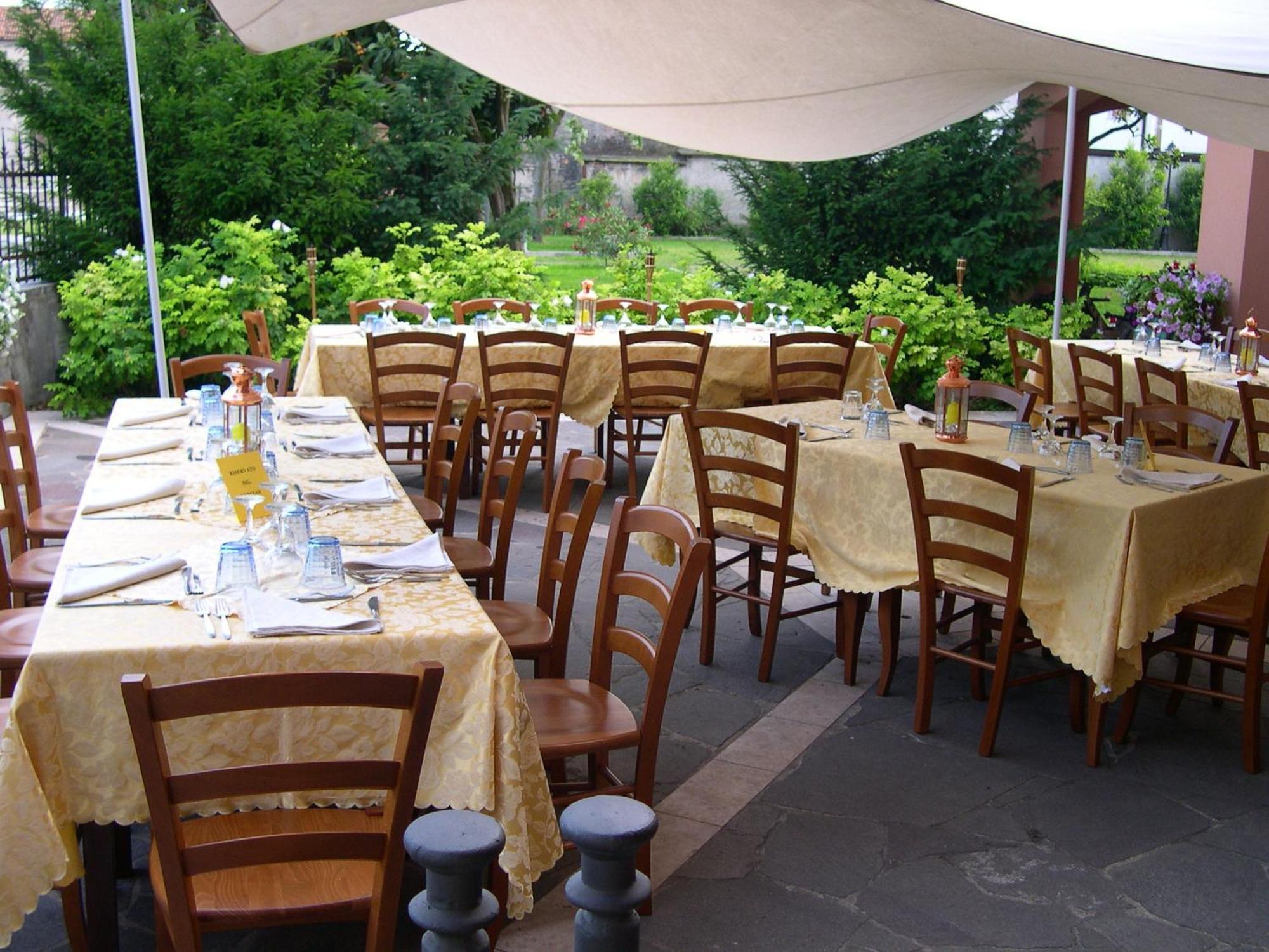 Hotel Dall'Ongaro Ghirano Exterior photo