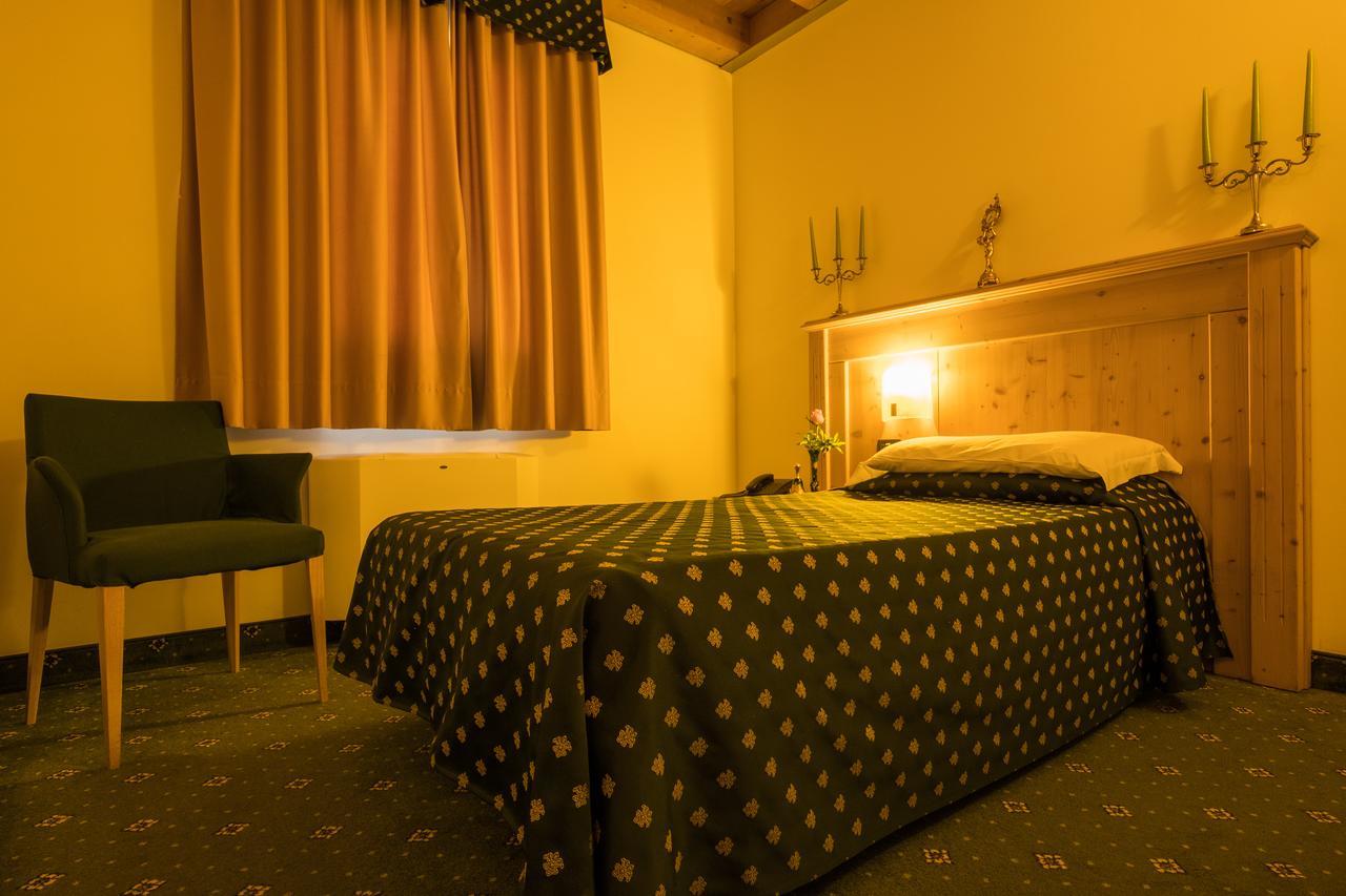 Hotel Dall'Ongaro Ghirano Exterior photo