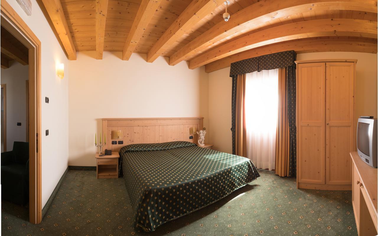 Hotel Dall'Ongaro Ghirano Exterior photo