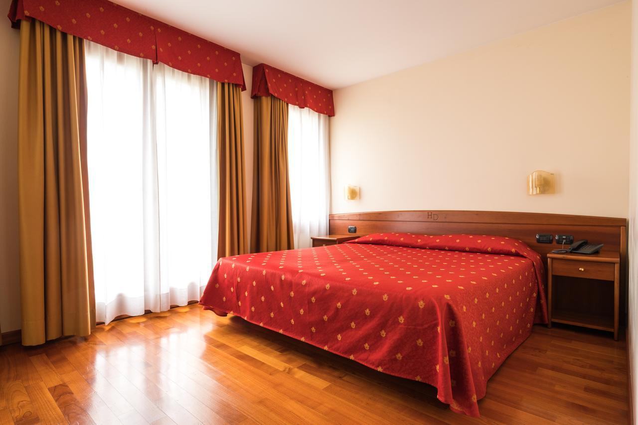 Hotel Dall'Ongaro Ghirano Exterior photo