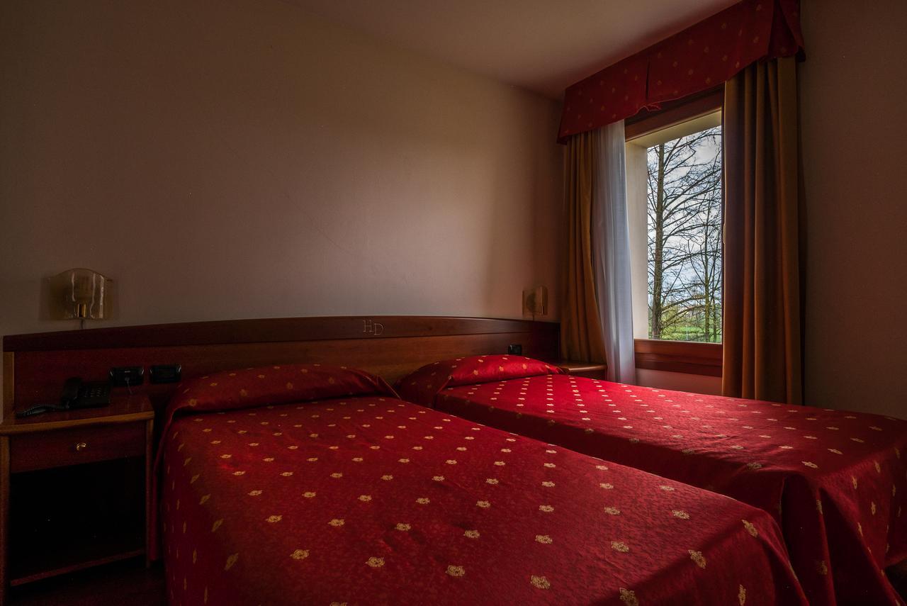 Hotel Dall'Ongaro Ghirano Exterior photo